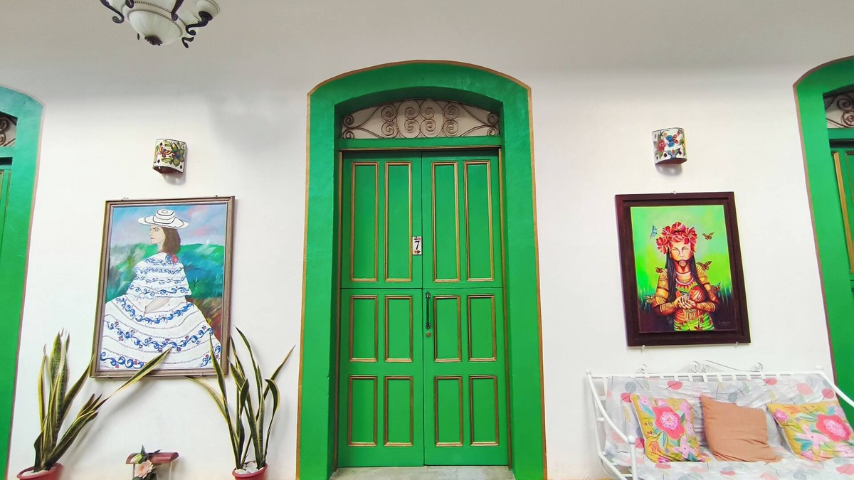 Anton House | HABITACION PARA 6 PERSONAS