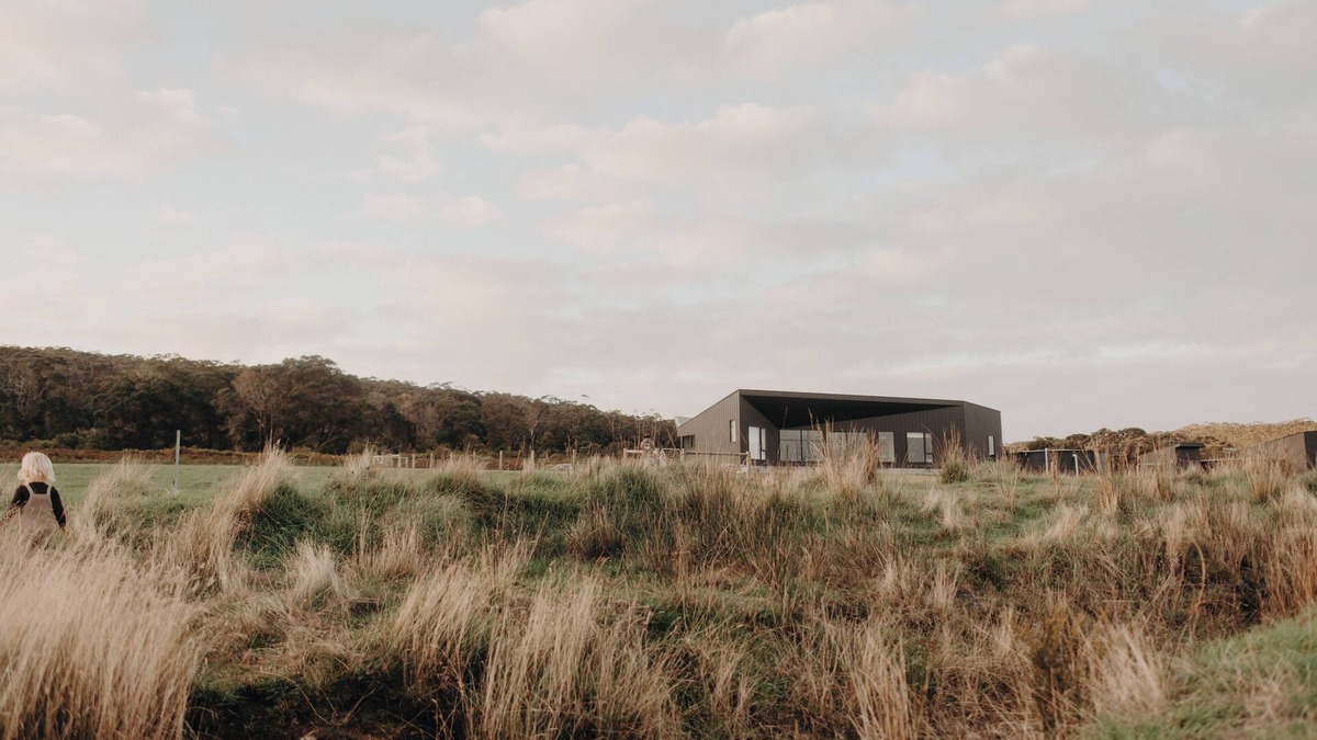Ocean Beach Ski Chalet | HABITAT - Chalet West