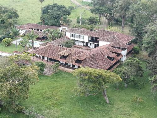 Quetame Hotel | Hacienda El Novillero