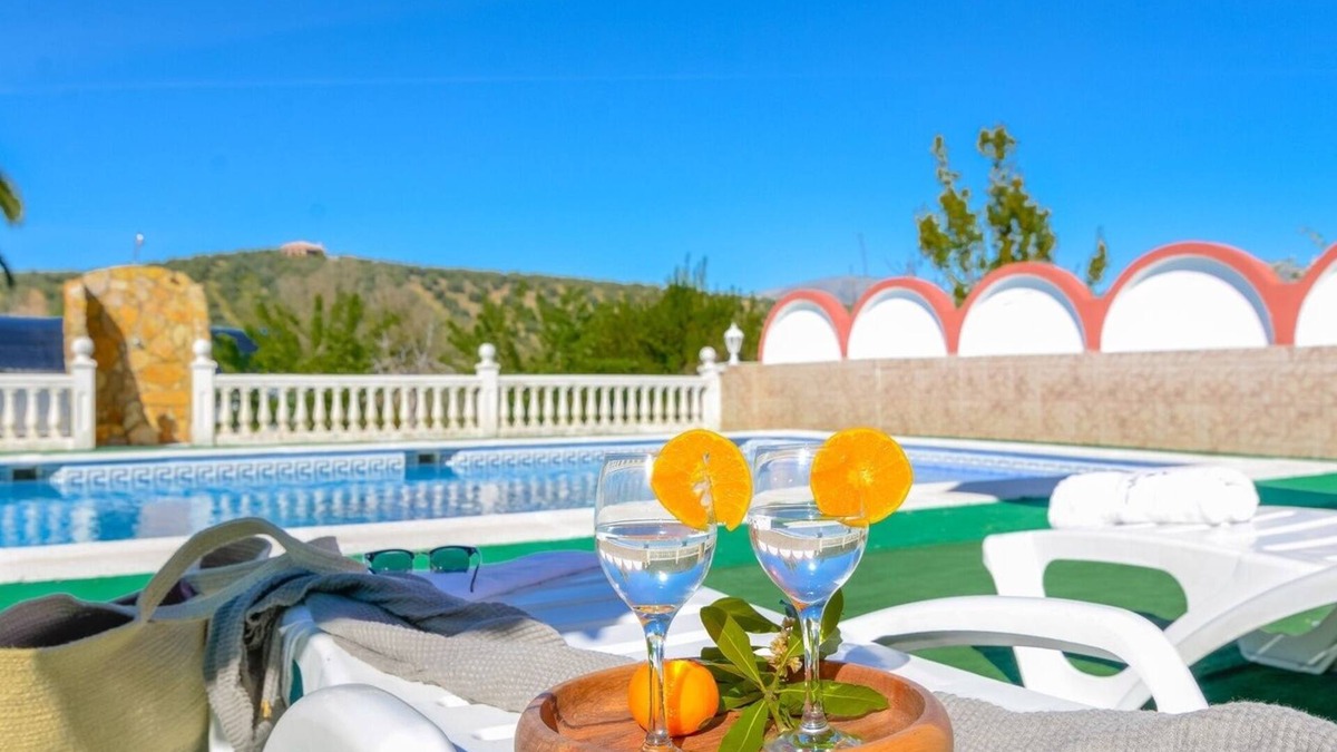 Priego de Cordoba Villa | Hacienda la Toscana Priego de Córdoba by Ruralidays
