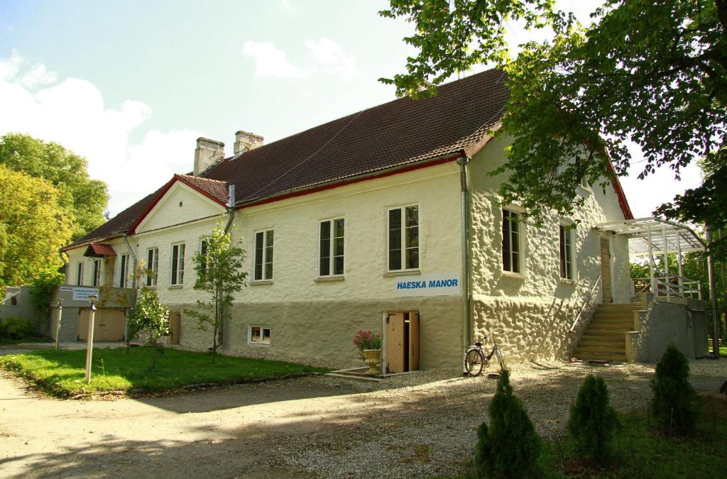 Haeska Hotel | Haeska Manor