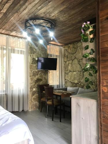 Kaputan Apartment | Haghartsin guest house Loft Коттеджи на берегу реки