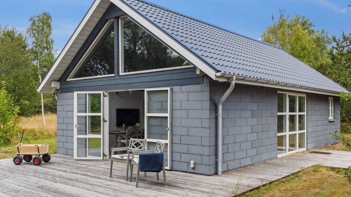 Dannemare House | "Haghbarth" - 400m from the sea by Interhome