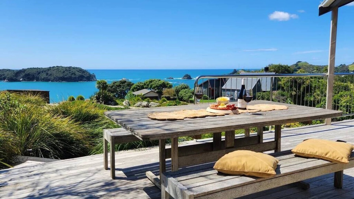 Hahei House | Hahei Island Outlook, Hahei Island Outlook on Grange Road