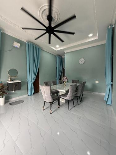 Kok Lanas House | Haji Awang Homestay