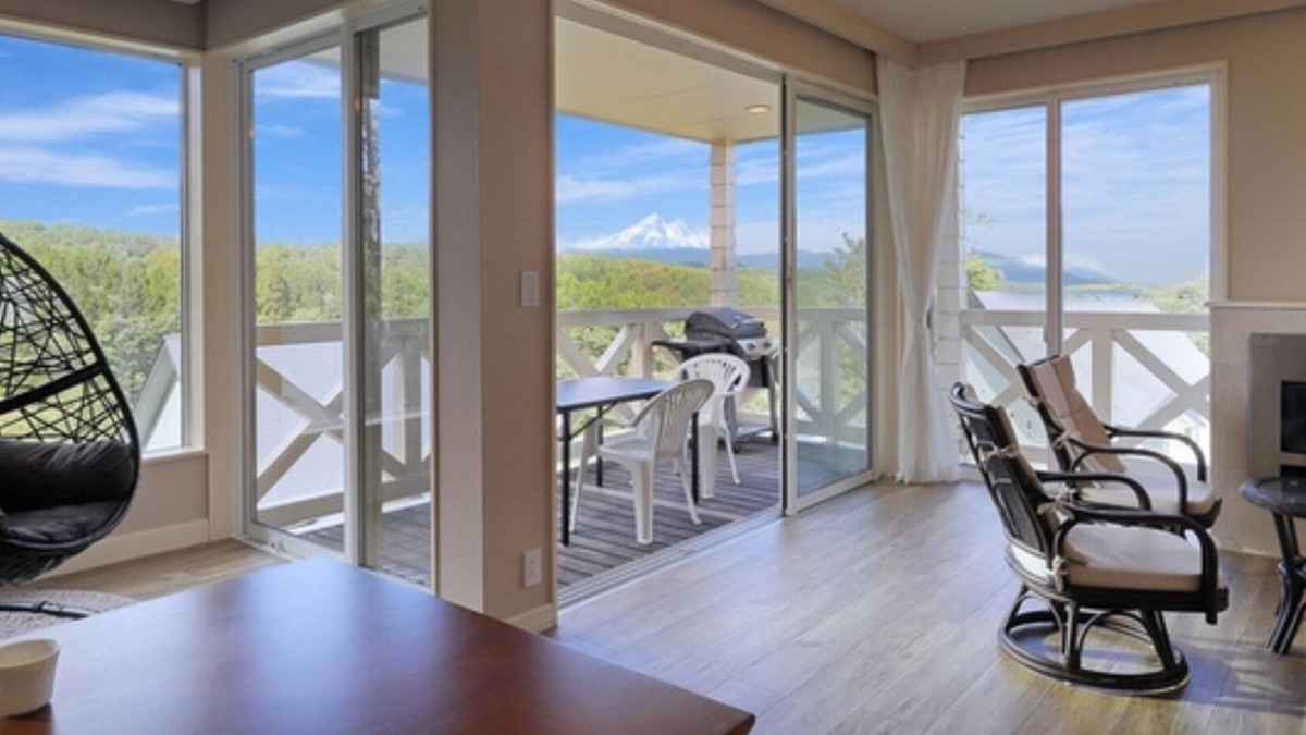 Hakusan National Park Cottage | Hakusan View Cottage Westernstyle room 86 square meters nonsmoking Renovated in 2023 Room only/Takayama City Gifu