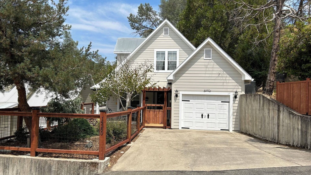 Amador City House | Halcyon House, make memories here!