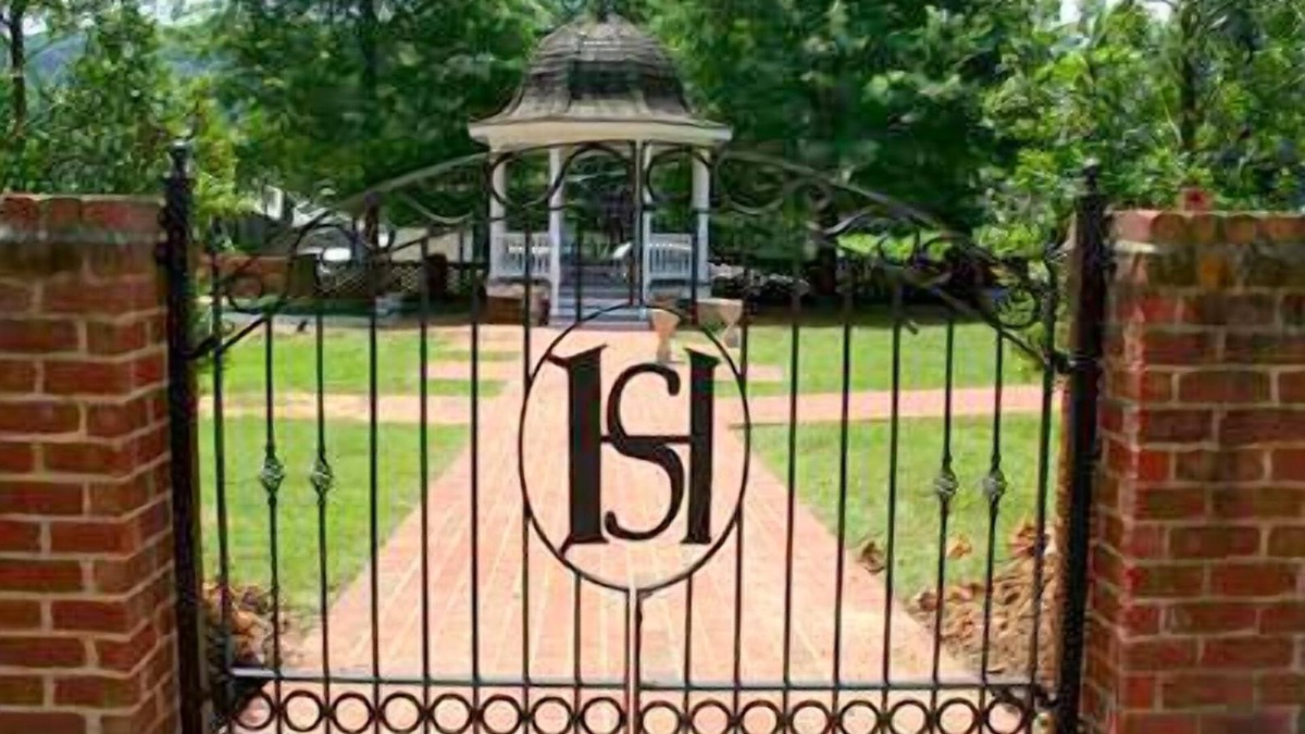 Rogersville Bed & Breakfast | Hale Springs Inn