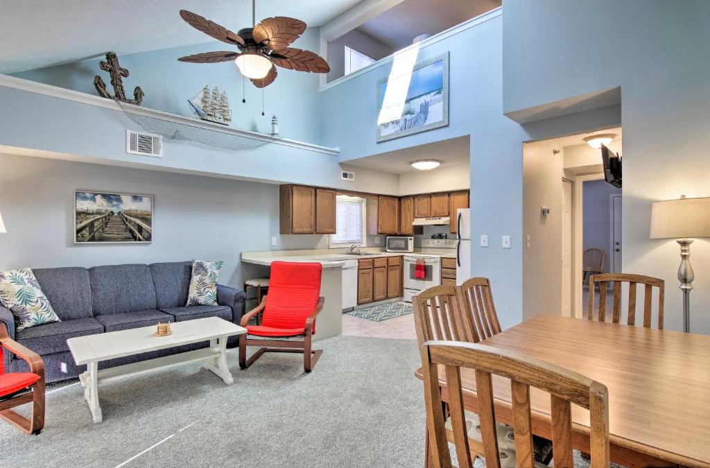 Caine Woods Apartment | half Mi to Maryland Beach Family Condo with Balcony