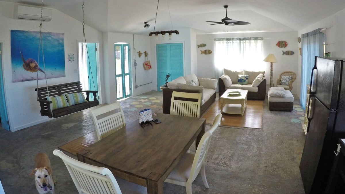 Stella Maris Cottage | Half Moon Cottage - Ocean View in Stella Maris Settlement on Long Island