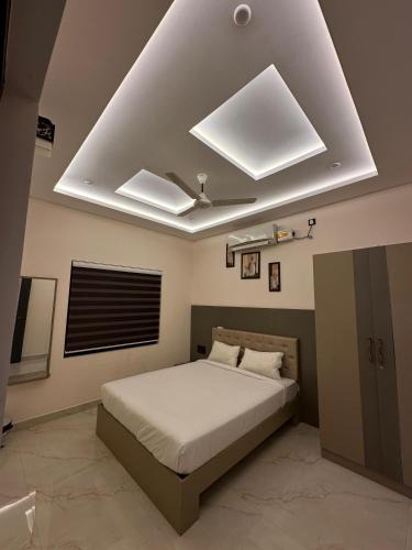 Tonse West House | Halfmoon Homestay