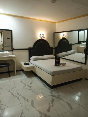 Santa Mesa Hotel | Halina Drive in Hotel-Sta Mesa