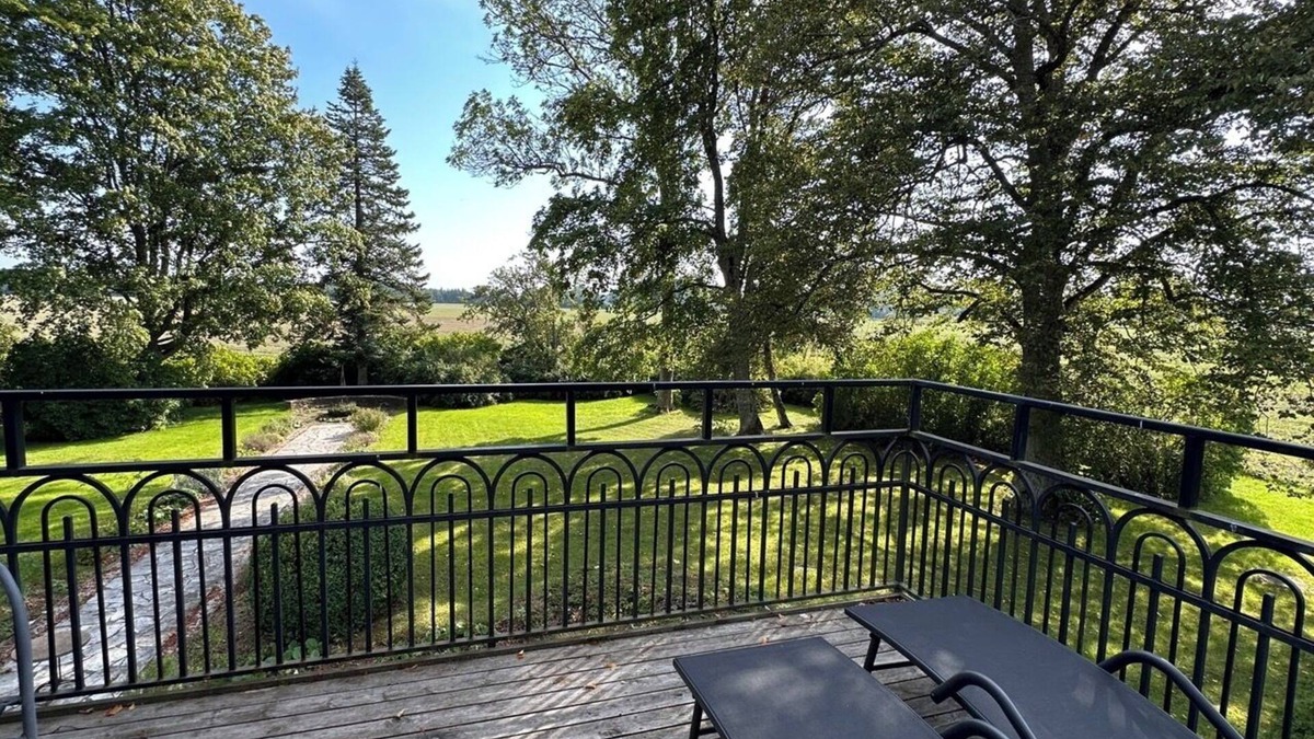 Vibble Hotel | Hallfreda Hotel