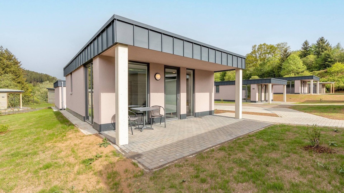 Hallschlag House | Hallschlag Lakeside Bungalow