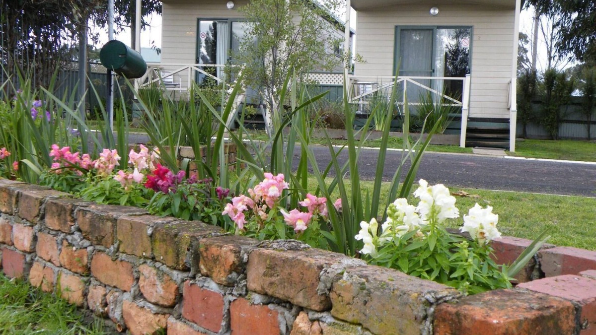 Hamilton House | Hamilton Caravan Park