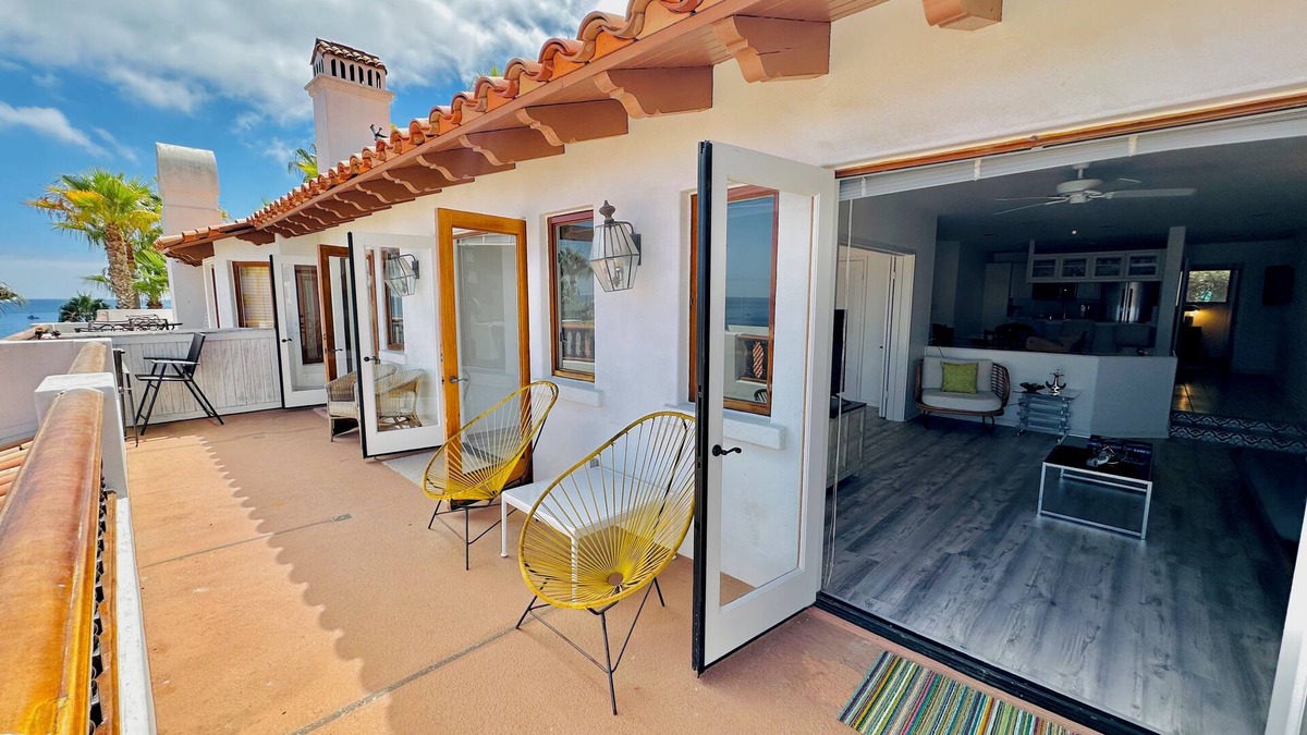 Avalon Villa | Hamilton Cove Villa 9 58 with ZERO steps
