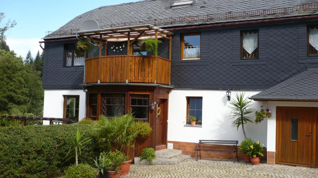 Klettigshammer Apartment | Hammerfinken-Nest