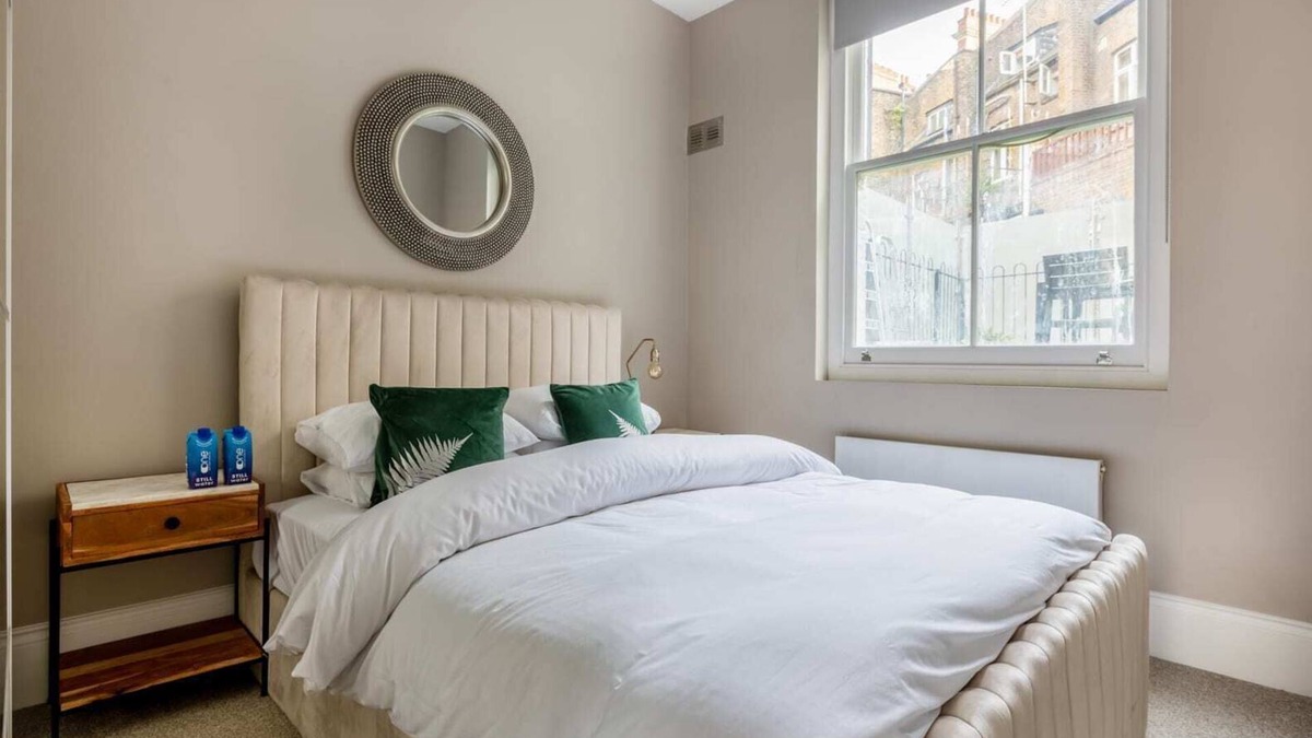 Hampstead Condo | Hampstead High Flyer- By Out of Office Lifestyle