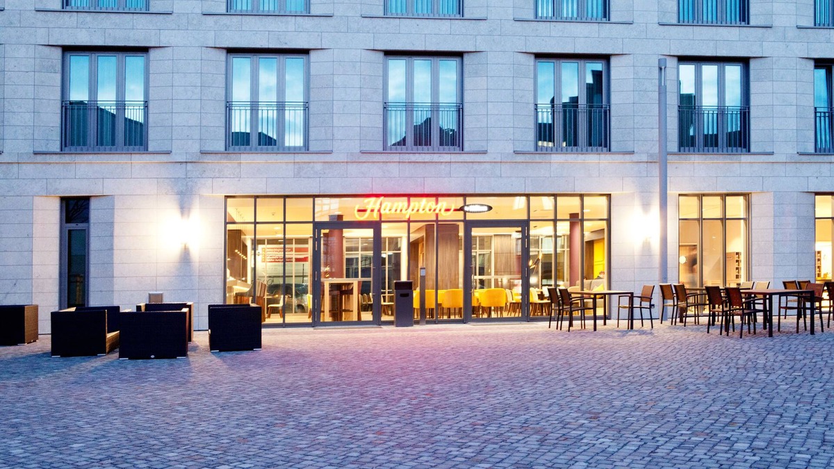 Horde Hotel | Hampton by Hilton Dortmund Phoenix See