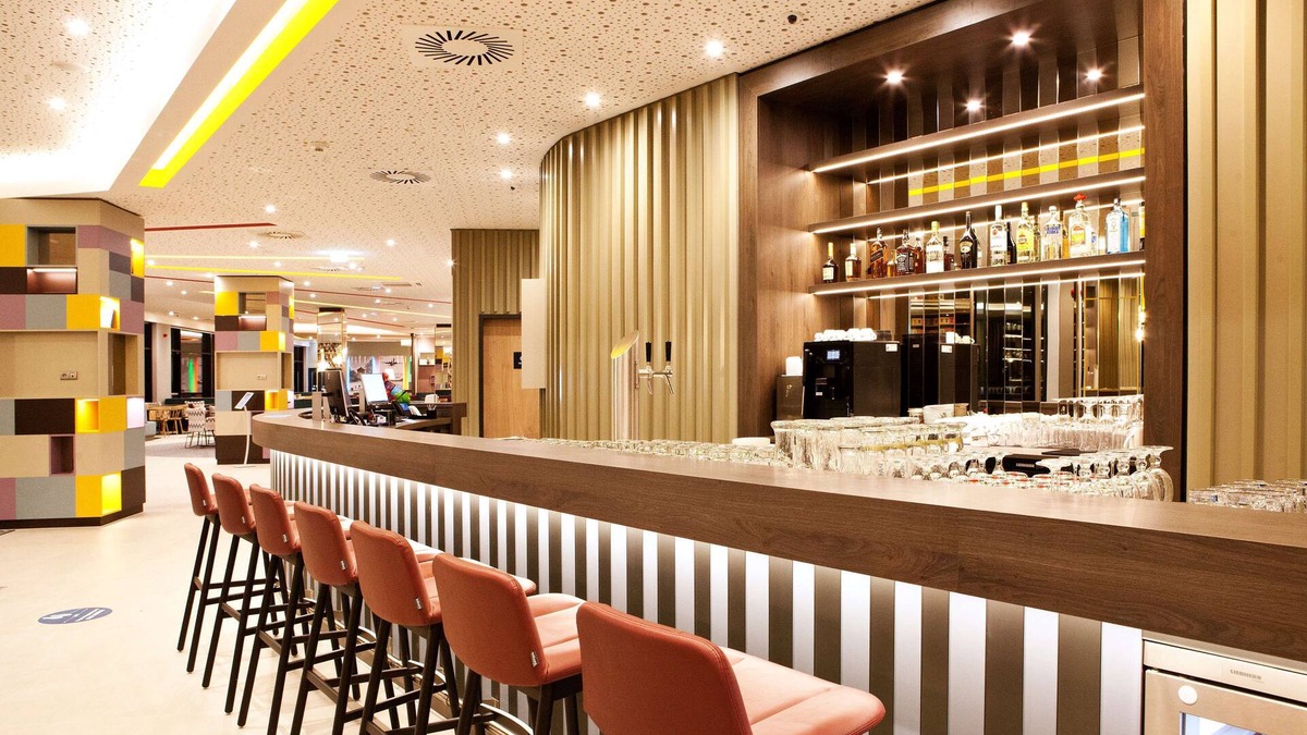 Hallbergmoos Hotel | Hampton by Hilton Munich Airport South