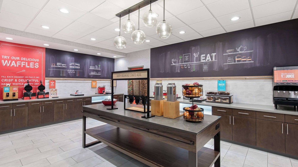 Albertville Hotel | Hampton Inn Albertville