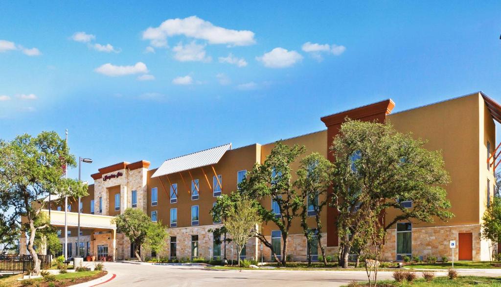 East Oak Hill Hotel | Hampton Inn Austin Oak Hill