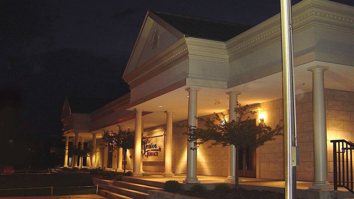 Burlington Hotel | Hampton Inn Burlington