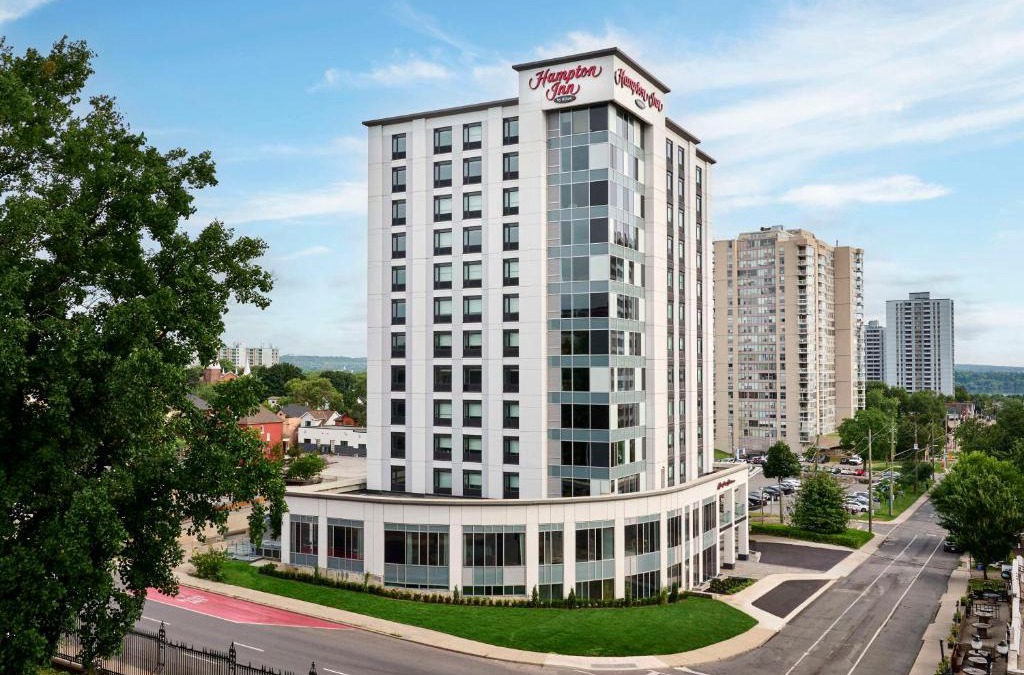 Strathcona Hotel | Hampton Inn By Hilton Hamilton
