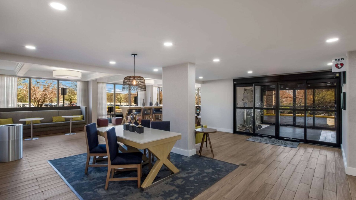 Willow Grove Hotel | Hampton Inn by Hilton Philadelphia/Willow Grove