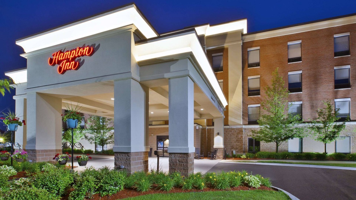 Commerce Township Hotel | Hampton Inn Commerce Novi