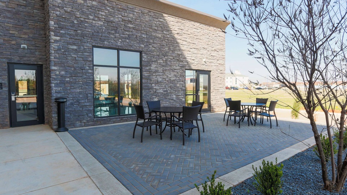 El Reno Hotel | Hampton Inn El Reno