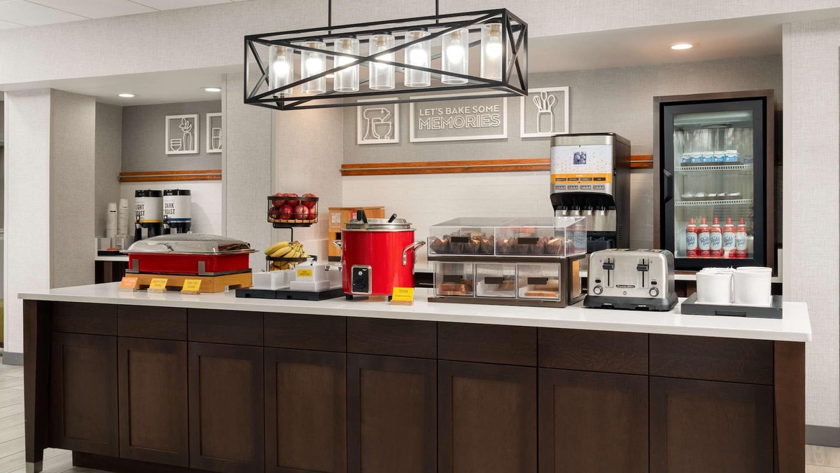 Fairfax Hotel | Hampton Inn Fairfax City