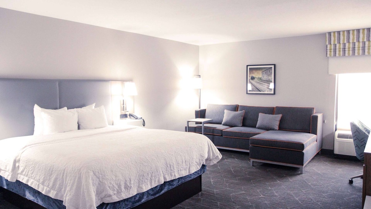 Greeneville Hotel | Hampton Inn Greeneville