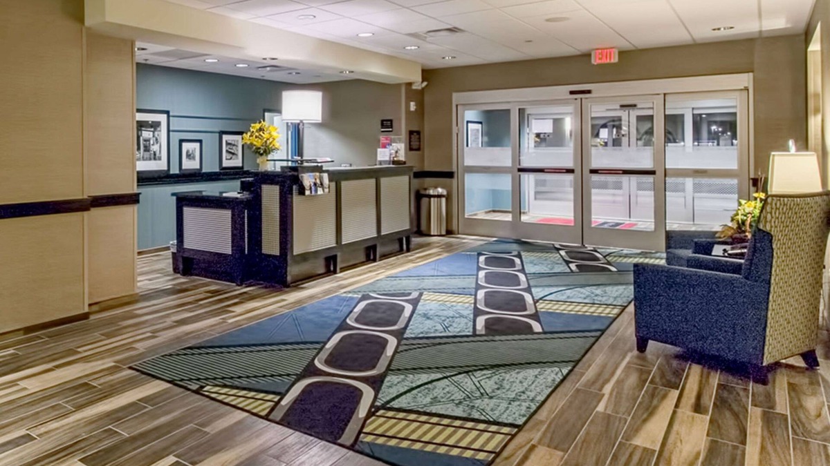 Hibbing Hotel | Hampton Inn Hibbing