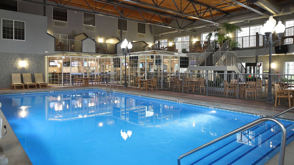 Holland Hotel | Hampton Inn Holland
