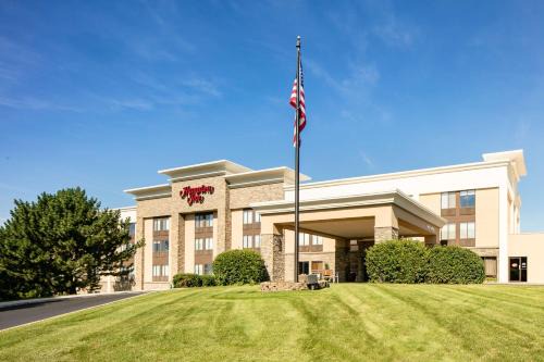 Coralville Hotel | Hampton Inn Iowa City/Coralville