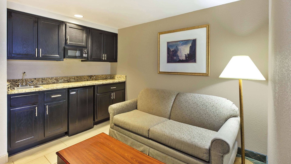 Marietta Hotel | Hampton Inn Marietta