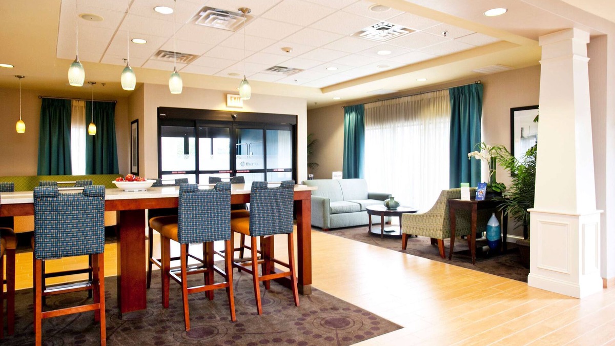 Inwood Hotel | Hampton Inn Martinsburg South-Inwood