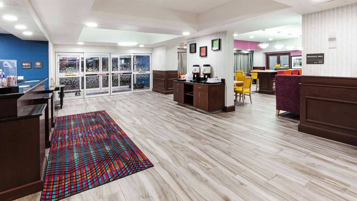 Miami Hotel | Hampton Inn Miami