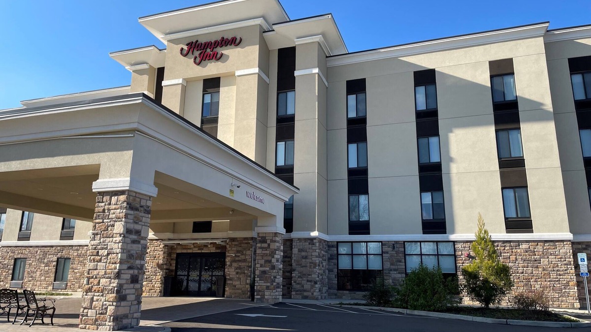 Wickatunk Hotel | Hampton Inn Old Bridge