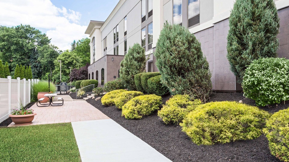 Willock Hotel | Hampton Inn Pittsburgh/West Mifflin