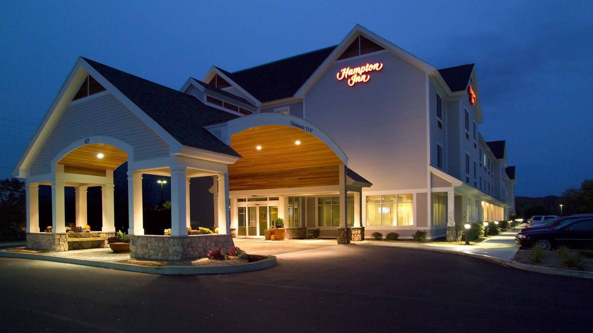 East Haven  Rutland County Hotel | Hampton Inn Rutland