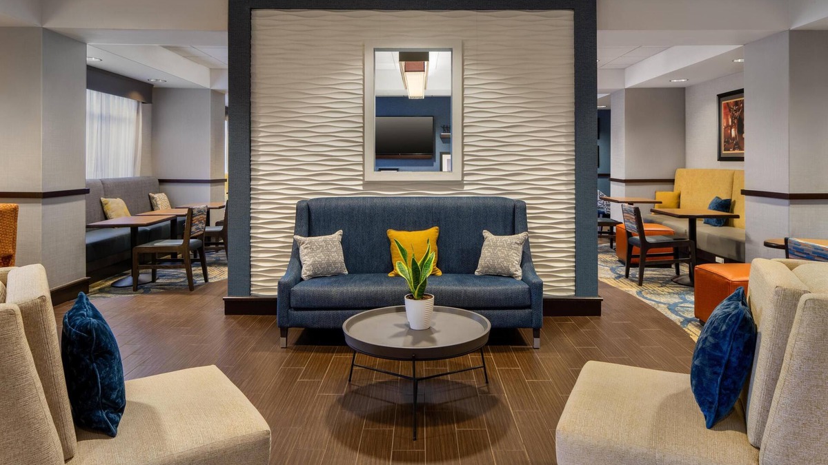 Seneca Falls Hotel | Hampton Inn Seneca Falls