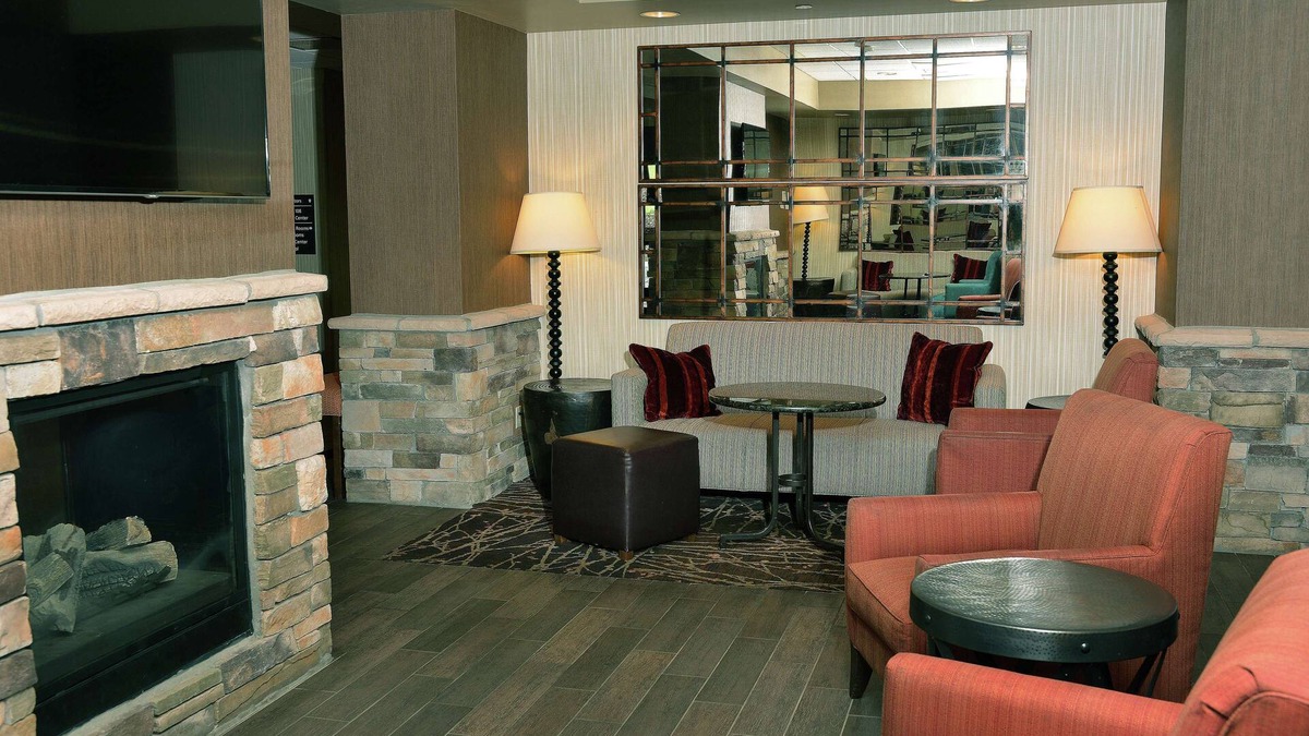 Turners Hotel | Hampton Inn Springfield-Southeast