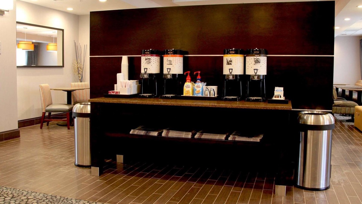 Suffolk Hotel | Hampton Inn Suffolk