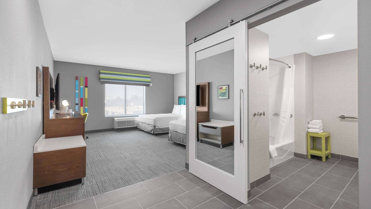 West Park Community Hotel | Hampton Inn & Suites Bakersfield Central