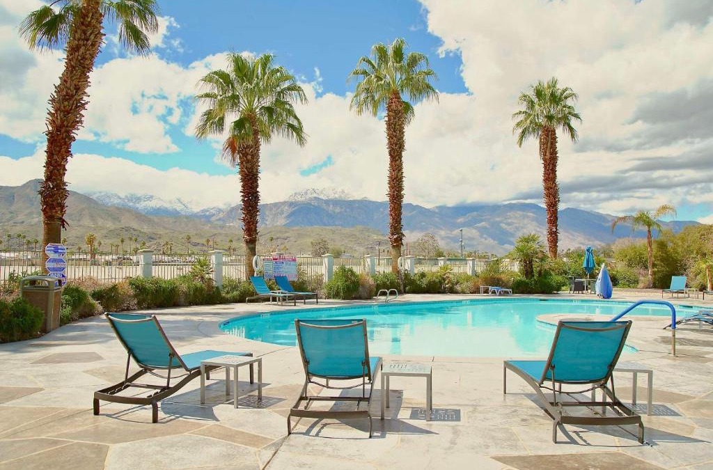 Cathedral City Resort | Hampton Inn & Suites Cathedral City