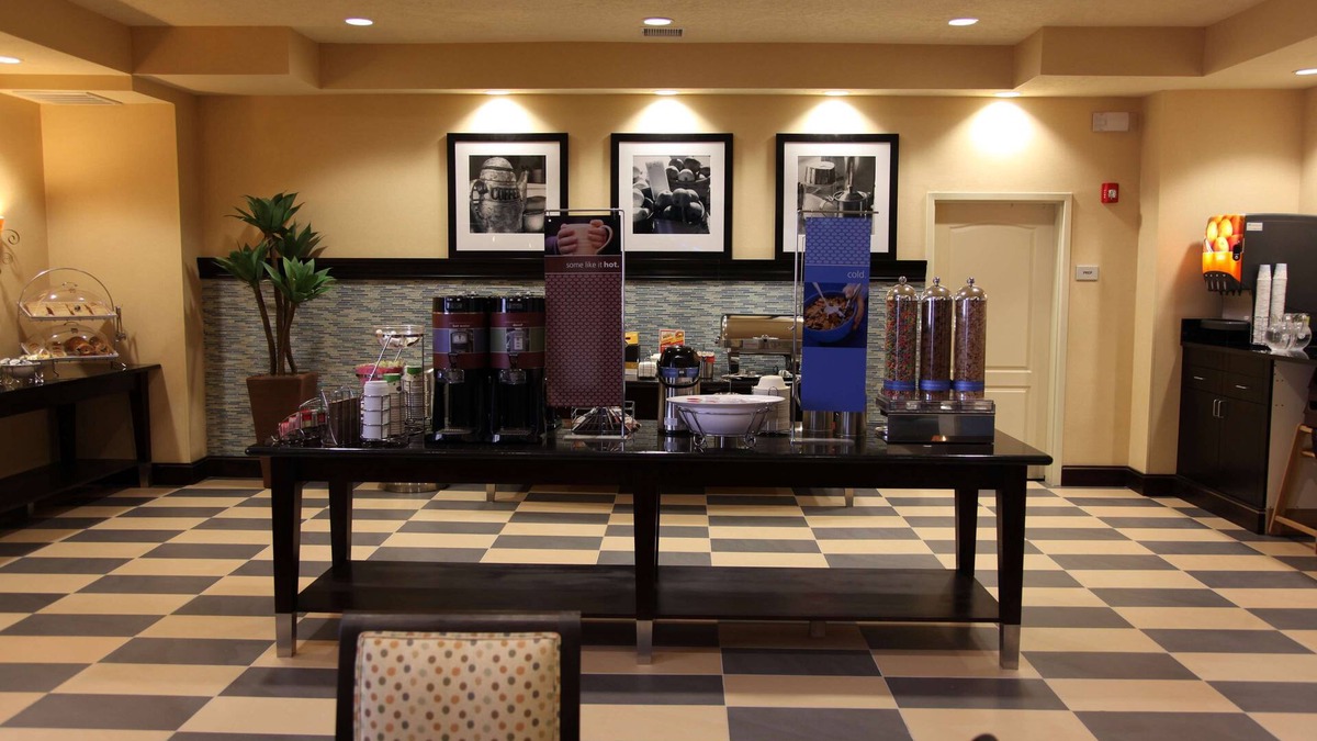Carlsbad Hotel | Hampton Inn & Suites Carlsbad