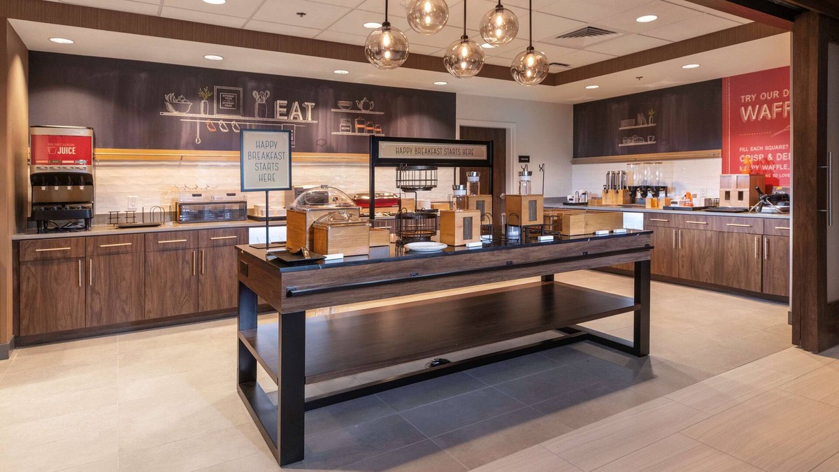 Conway Hotel | Hampton Inn & Suites Conway