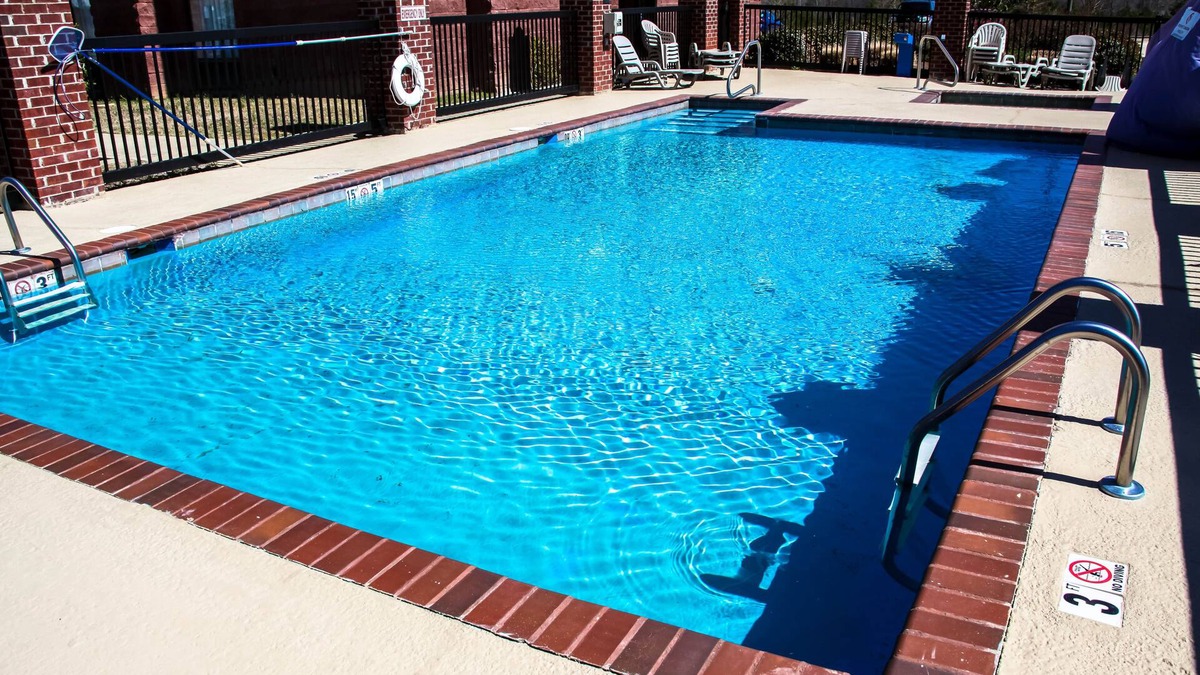 Grenada Hotel | Hampton Inn & Suites Grenada